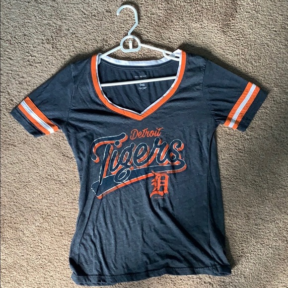 Detroit Tigers Sports Tee - Picture 2 of 2